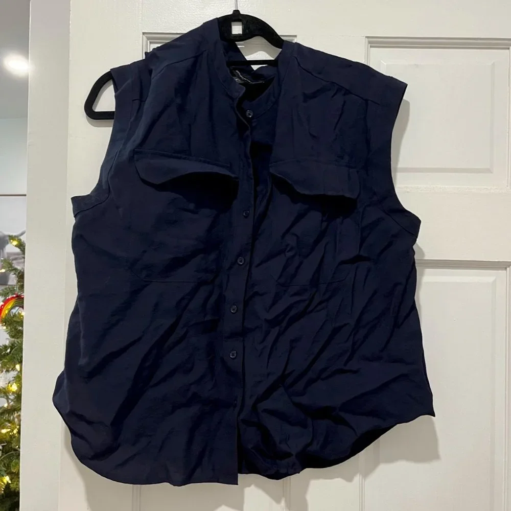 Banana Republic Navy Button Down Sleeveless Blouse - Picture 1 of 2